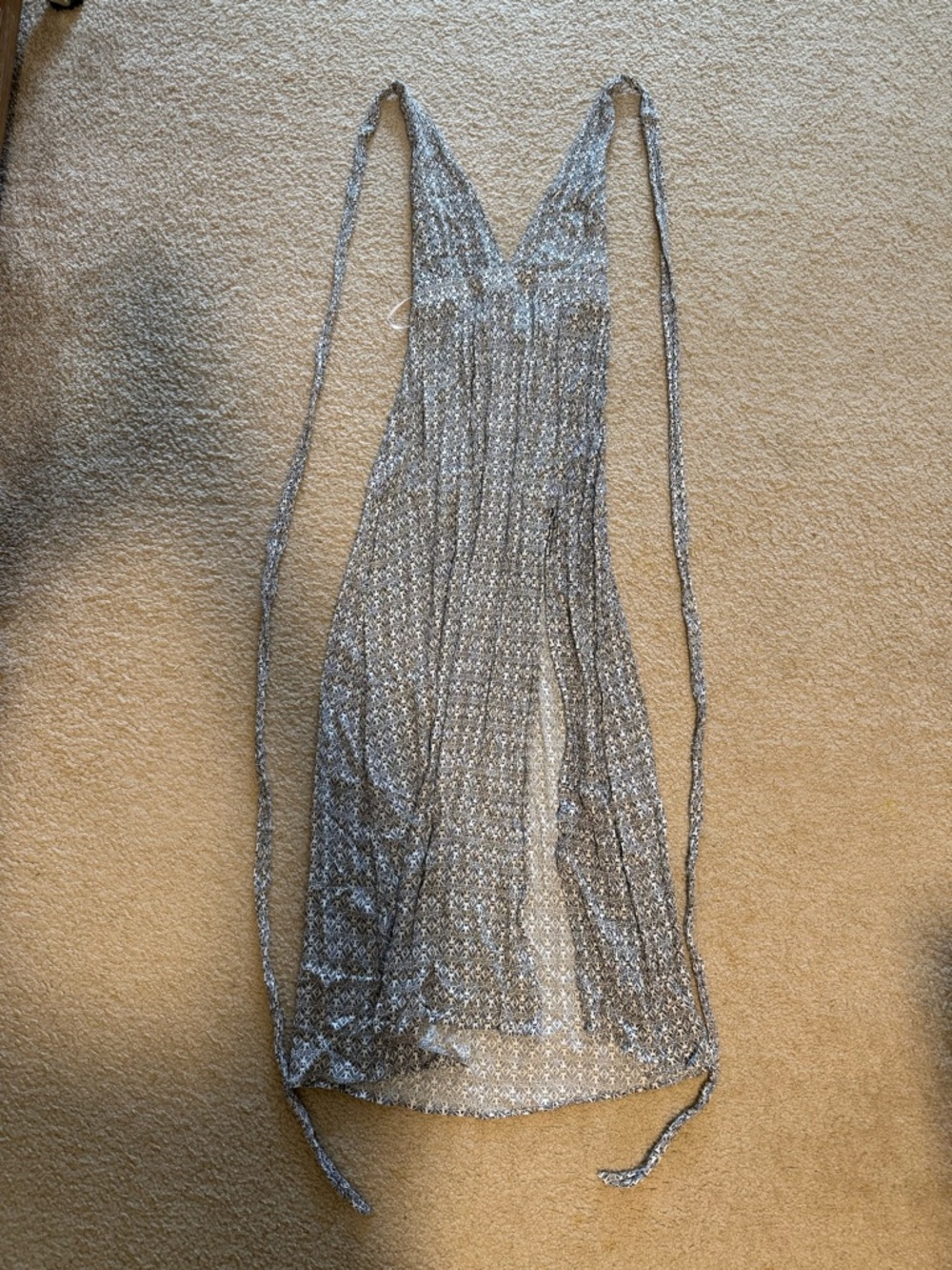 Lulu's Silver Sequin Strapless Evening Dress